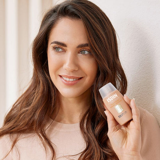 ISDIN FOTOPROTECTOR FUSION WATER MAGIC MEDIUM Crème Solaire Teintée SPF50 - 50ml