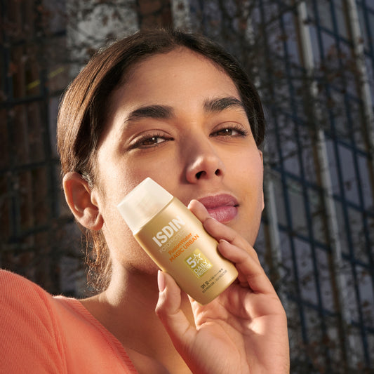ISDIN FOTOPROTECTOR FUSION WATER MAGIC URBAN Crème Solaire SPF30 - 50ml